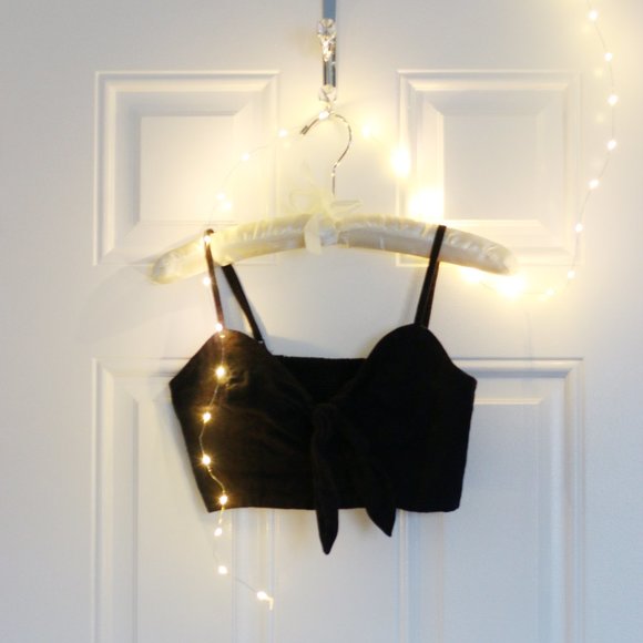 Urban Outfitters Tie-Front Cropped Cami - Picture 1 of 3